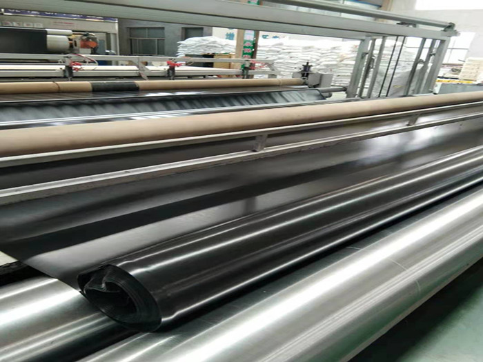 西藏HDPE土工膜使用寿命怎么样？